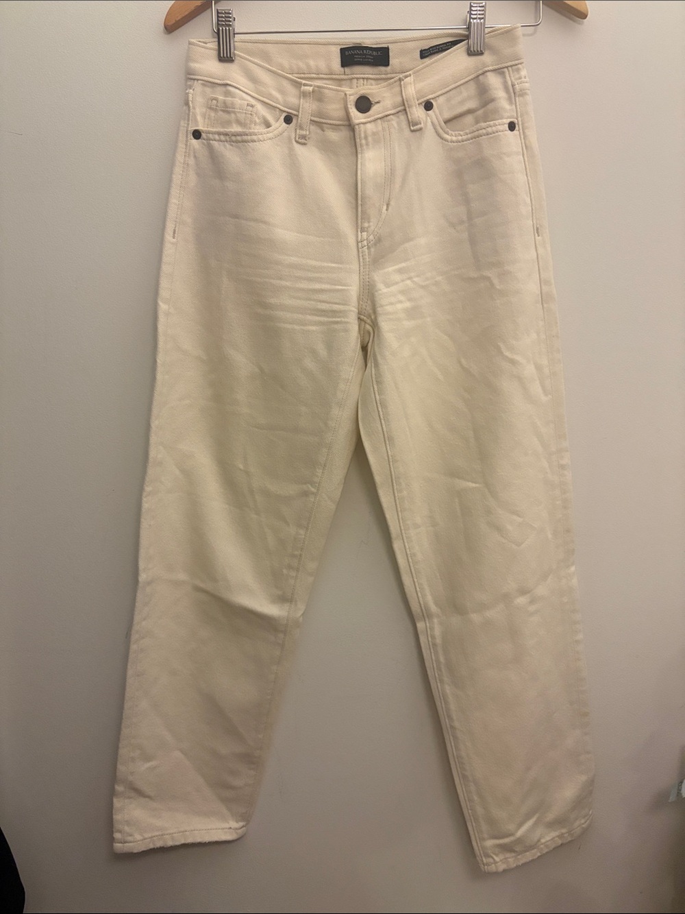 NWOT! Banana Republic High-Rise Barrel Premium Denim Jeans, size 24 Petite